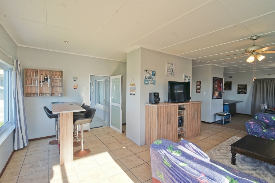 4 Bedroom Property for Sale in Kaysers Beach Eastern Cape